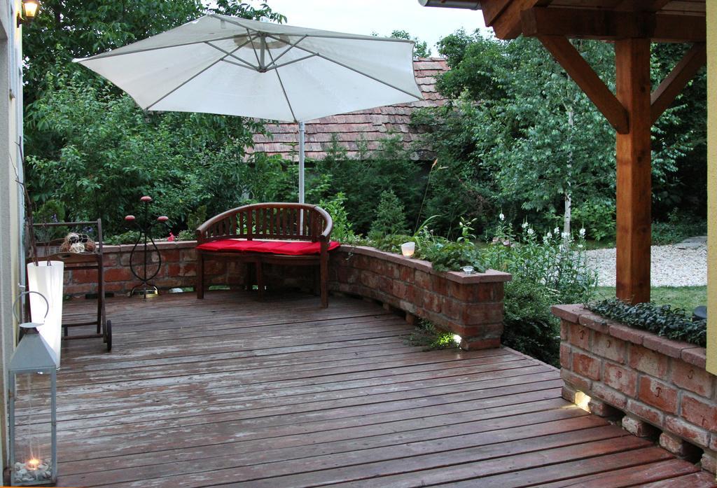 Koszeghegyalja Vendeghaz Hotel Horvatzsidany Exterior photo